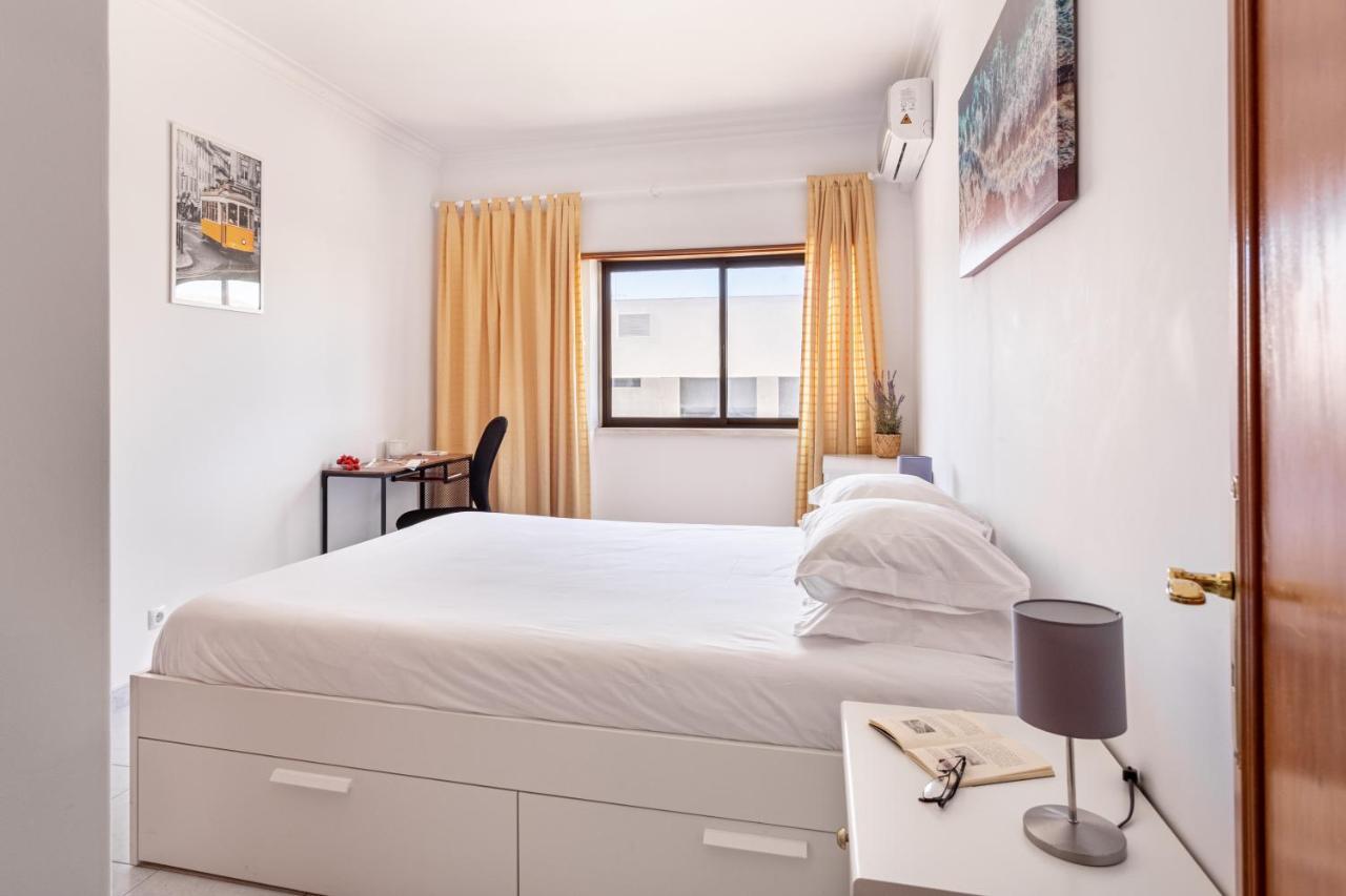 Joivy Deluxe Apt With Terrace In Costa Da Caprica Коста да Капарика Екстериор снимка